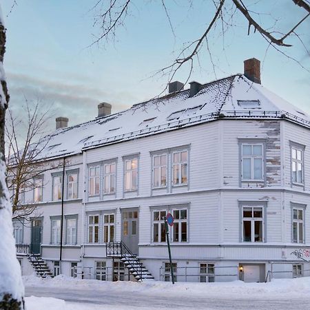 Апартаменты The Golden Lion Street Getaway Тронхейм Экстерьер фото